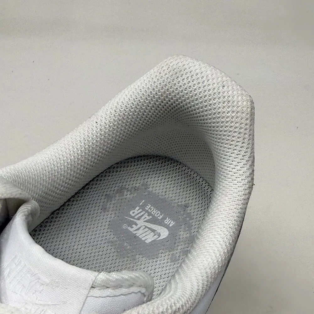 Nike Air Force 1 '07 Low Womens 9 Triple White Leather Athletic Shoes Sneakers - Picture 13 of 16